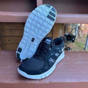 Nike Free Run 2 GS Black/White